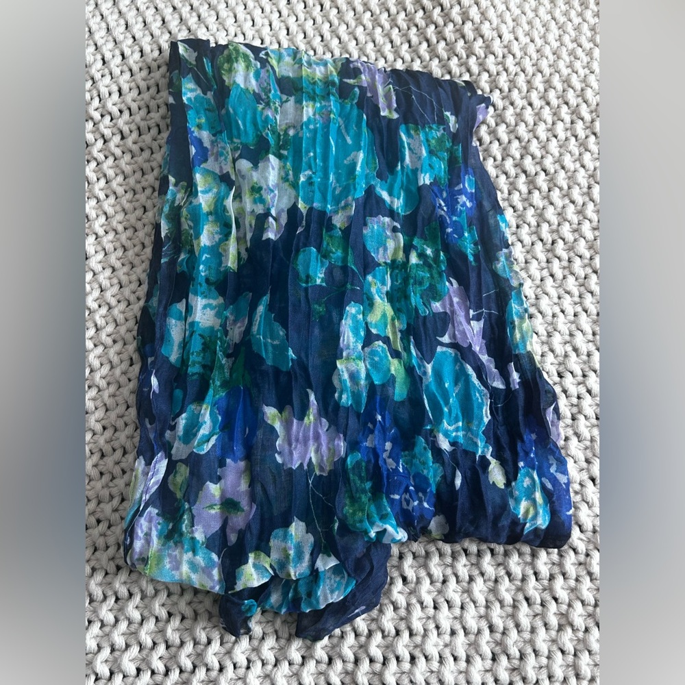 West Loop Colorful Polyester Scarf - Picture 2 of 6